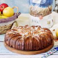 Бретонский яблочный пирог на сидре