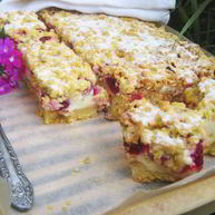 Рецепт Пирога с малиной под белковым пудингом