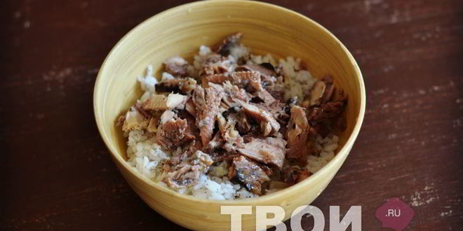 Рецепт пирога с рисом и рыбой