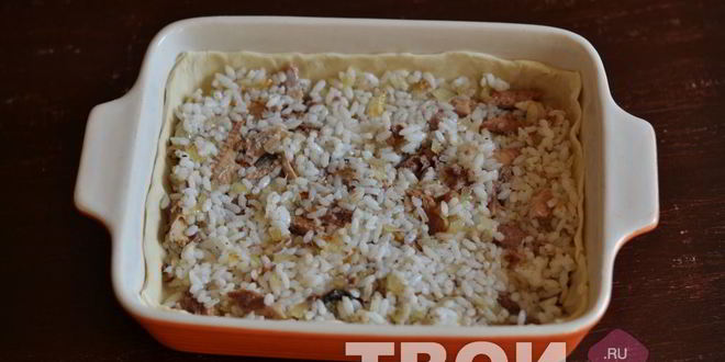 Рецепт пирога с рисом и рыбой