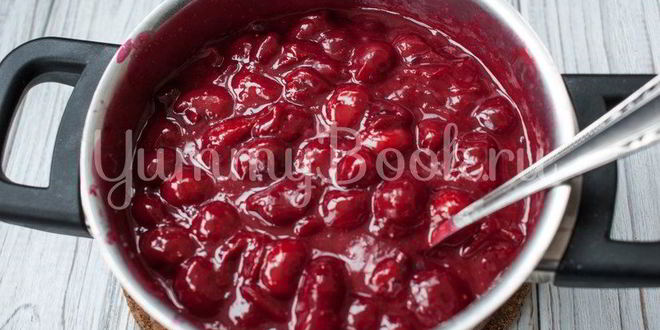 Рецепт пирога с вишневой начинкой