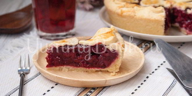 Рецепт пирога с вишневой начинкой