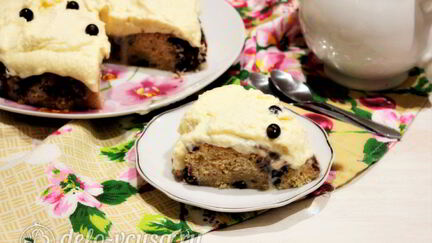 Рецепт Пирога со смородиной в мультиварке