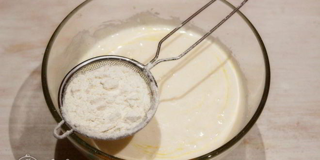 Рецепт пирога со смородиной в мультиварке