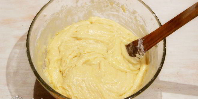 Рецепт пирога со смородиной в мультиварке