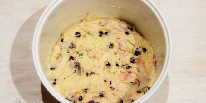 Рецепт пирога со смородиной в мультиварке