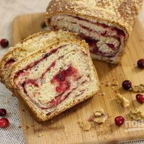 Простой пирог с вареньем