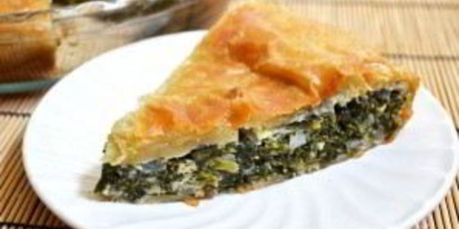 Рецепт простого слоеного пирога со шпинатом