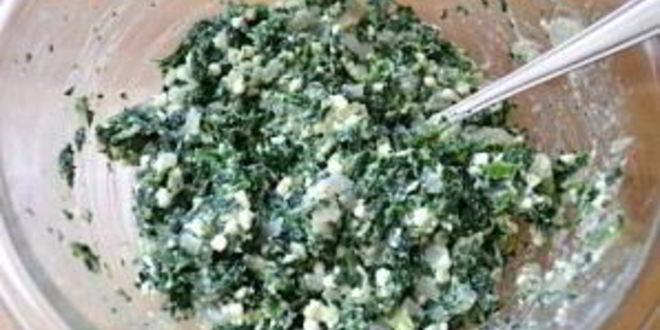 Рецепт простого слоеного пирога со шпинатом