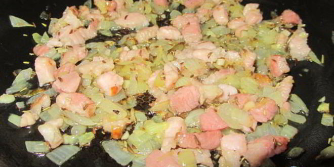 Рецепт слоеного пирога с курицей