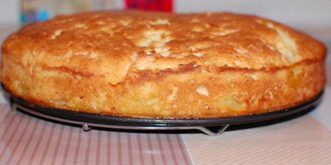 Рецепт творожного пирога с яблочной прослойкой