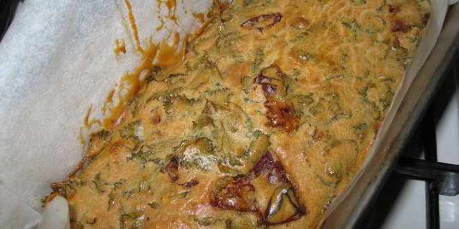 Рецепт весеннего пирога с крапивой и вялеными томатами