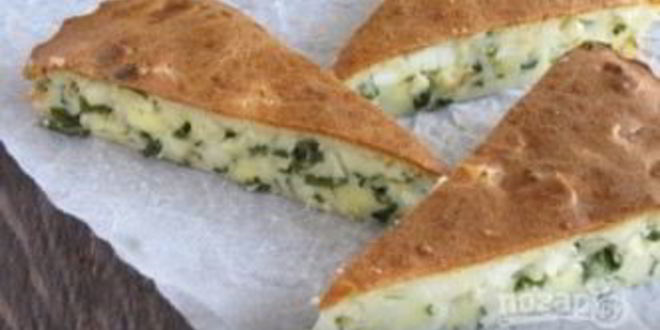 Рецепт заливного пирога с зеленым луком и яйцом