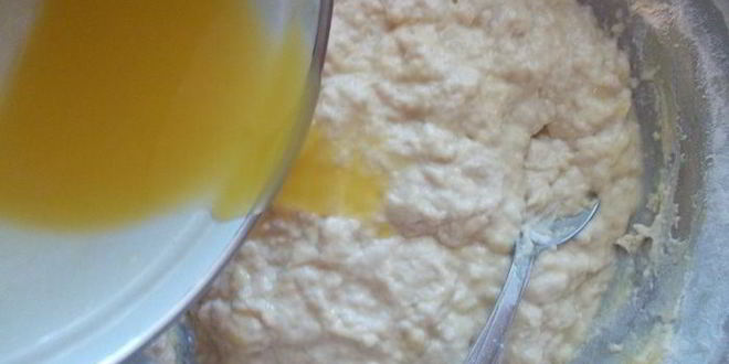 Рецепт домашних пирожков с вишней и шелковицей