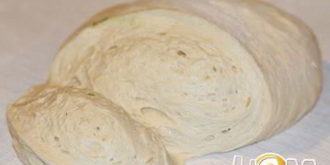 Рецепт печеных пирожков с жареной капустой и яйцом