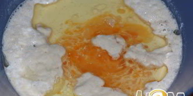 Рецепт печеных пирожков с жареной капустой и яйцом