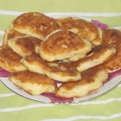 Рецепт Пирожков из заварного теста с картошечкой и луком