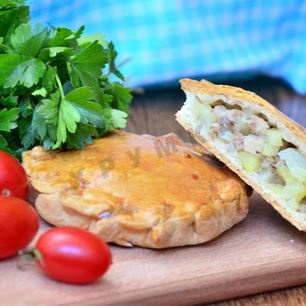 Рецепт Пирожков на сметане Элеш с курицей