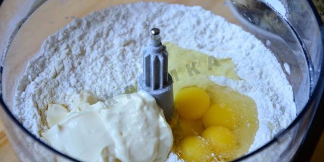 Рецепт пирожков на сметане элеш с курицей