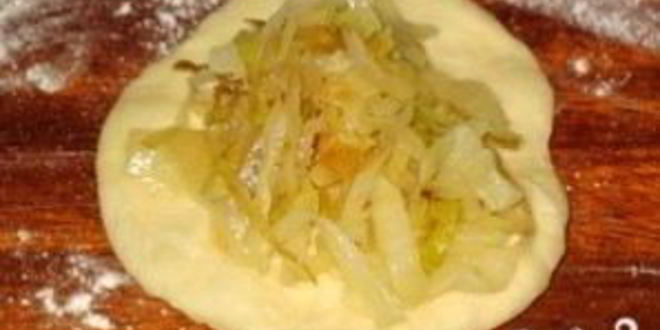 Рецепт пирожков с капустой в духовке