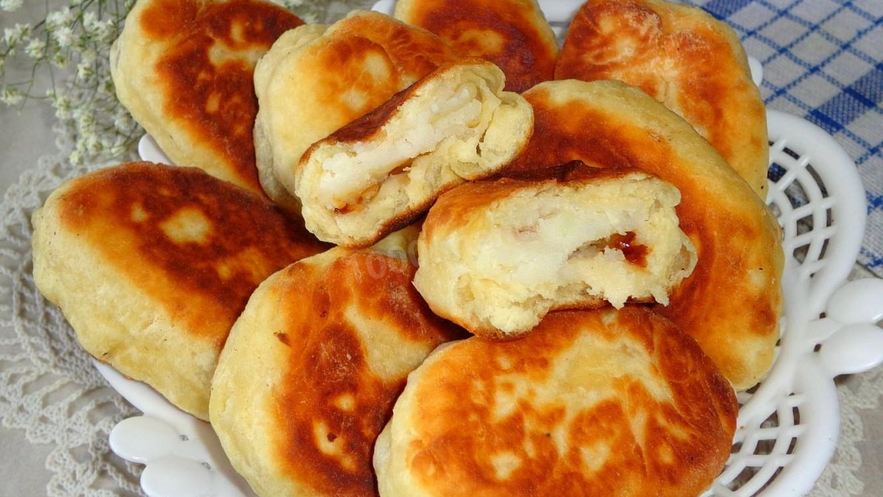 Рецепт пирожков с картошкой на кефире жареные