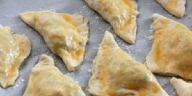 Рецепт пирожков с яйцом и зеленым луком