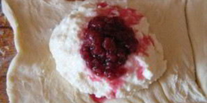 Рецепт слоеных пирожков с повидлом