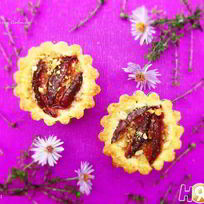 Рецепт Пирожного Корзинка с орехами и сливами