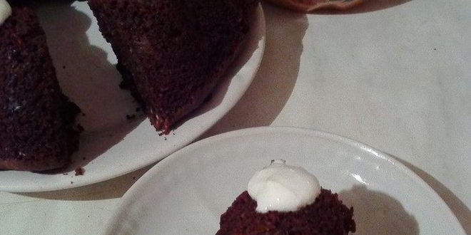 Рецепт шоколадного брауни с фасолью и лимоном