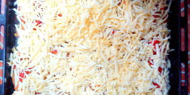 Рецепт пиццы мужской день с ветчиной и грибами