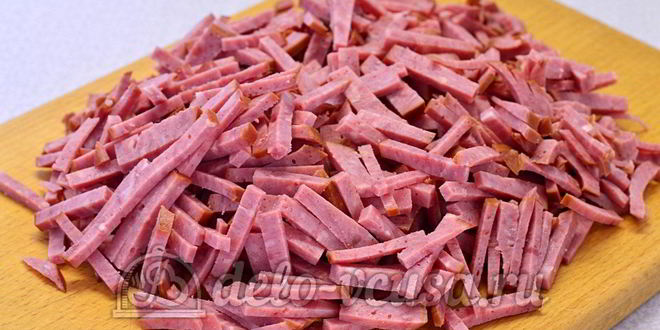 Рецепт пиццы с колбасой