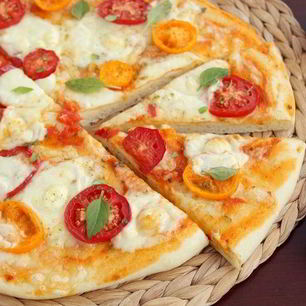 Рецепт Пиццы с сыром скаморца