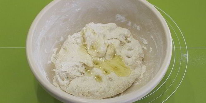 Рецепт пиццы с сыром скаморца