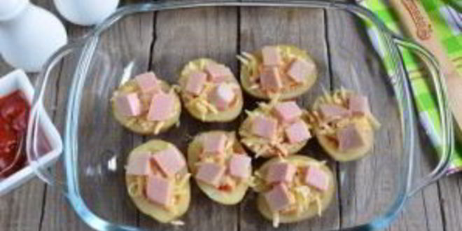 Рецепт пиццы в картофельных лодочках