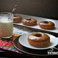 Рецепт Банановых пончиков с арахисовой глазурью