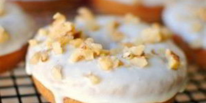 Рецепт банановых пончиков с грецкими орехами