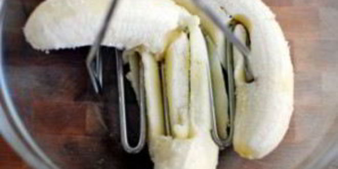 Рецепт банановых пончиков с грецкими орехами