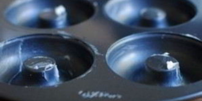 Рецепт банановых пончиков с грецкими орехами