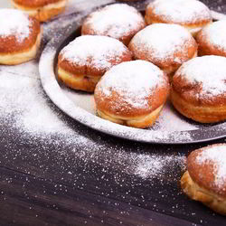 Рецепт Быстрых пончиков с йогуртом