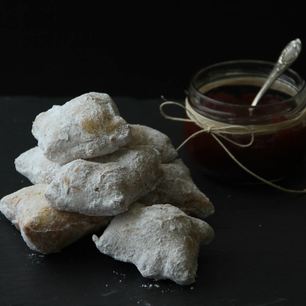 Рецепт Пончиков Бенье из заварного теста