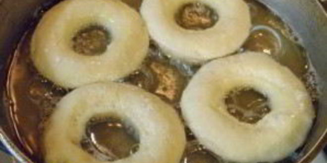 Рецепт пончиков на кефире за 15 минут