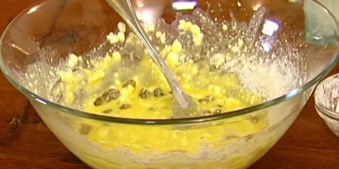 Рецепт творожных пончиков с изюмом