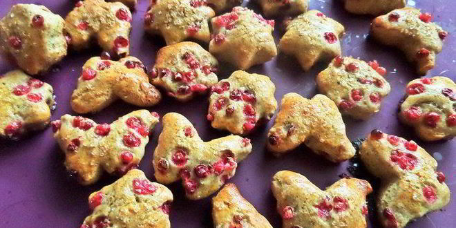 Рецепт пряников с брусникой на цельнозерновой муке