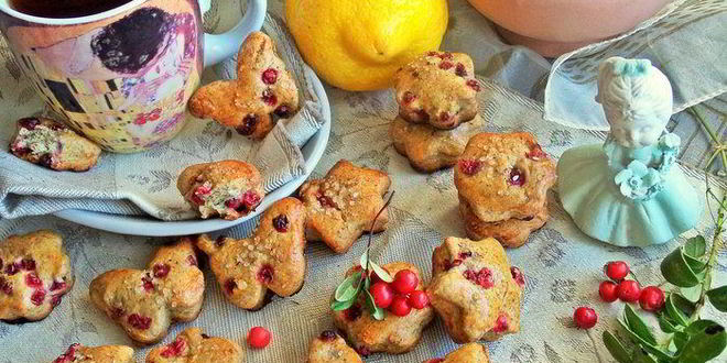 Рецепт пряников с брусникой на цельнозерновой муке