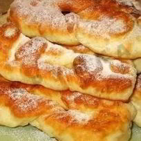 Пышный хворост на кефире