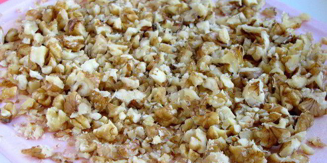 Рецепт фруктовой шарлотки с шоколадной глазурью