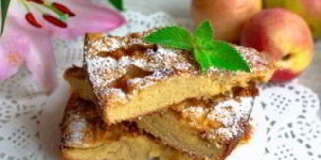 Рецепт классической шарлотки с яблоками и нектаринами