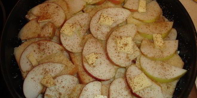 Рецепт классической шарлотки с яблоками и творогом