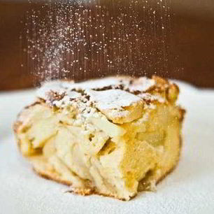 Рецепт Шарлотки из яблок