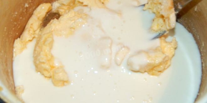 Рецепт шарлотки на кефире в мультиварке